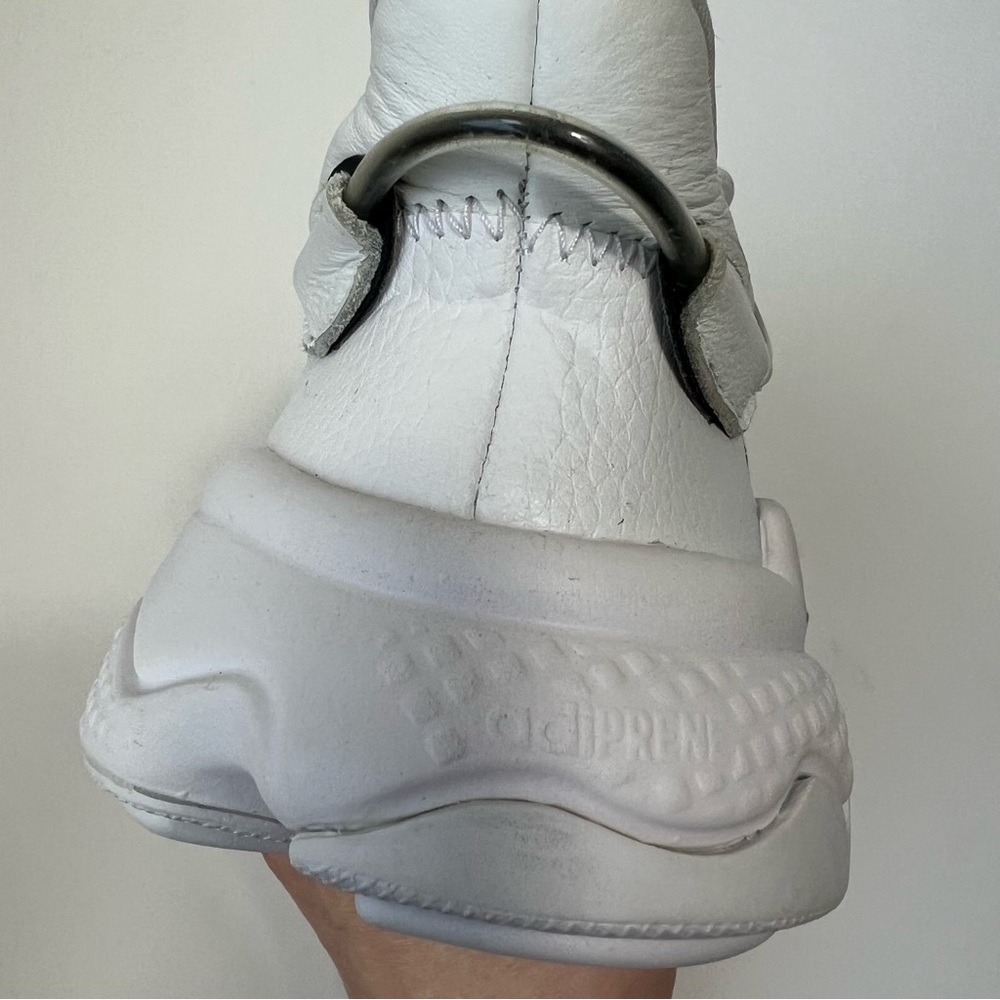Adidas Originals Ozweego Cloud White Holographic Sneakers Unisex Men’s Size 7 - Picture 14 of 16
